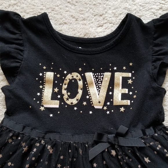 (SOLD) Little Girls Dress - Picture 3 of 4